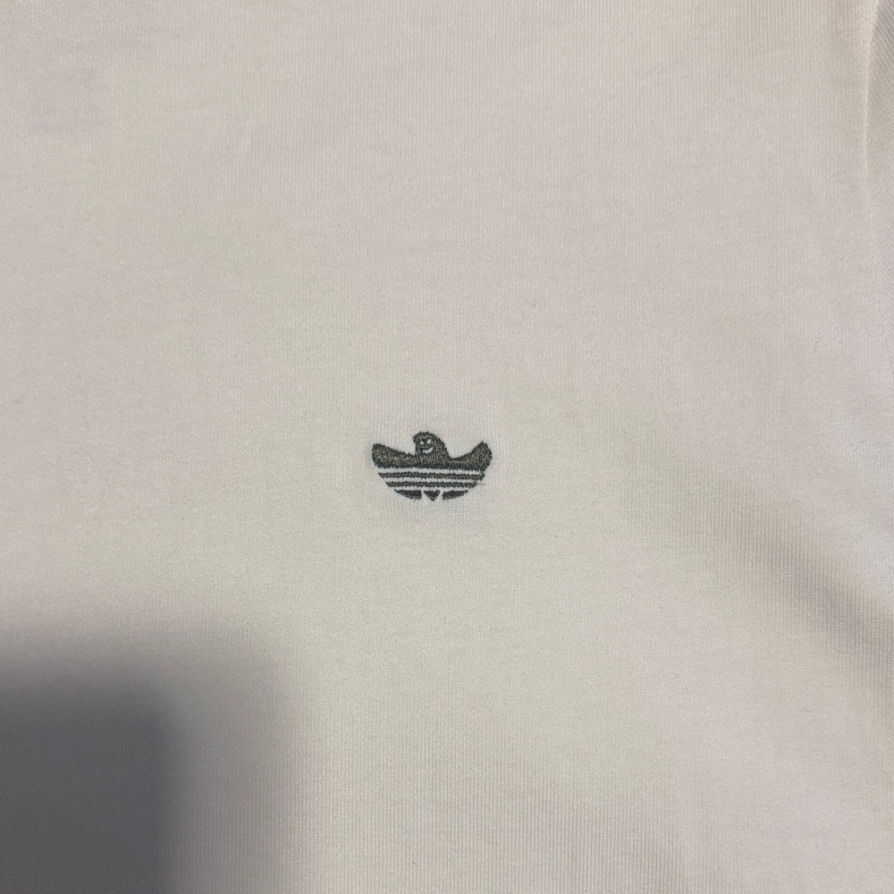 adidas Men’s Cream Crew Neck T-Shirt - For Skateboarding - Size Medium - Picture 5 of 5